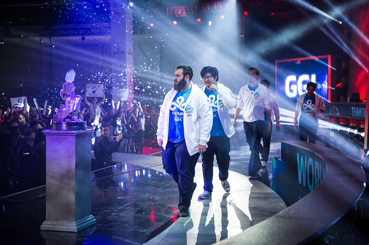 Cloud9 was hailed as the greatest team in the world after beating the best Korean and European teams in the Ro4.