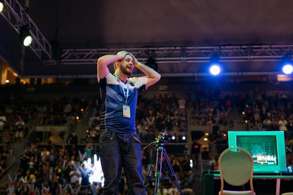 Hungrybox cries on stage after winning Evo 2016